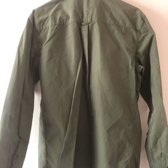 Military green Lyle and Scott bottom shirt - Picture 4 of 4